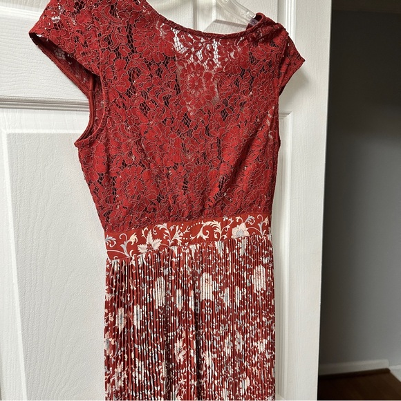 Plenty by Tracy Reese Lace Pleated Dress - Picture 3 of 9